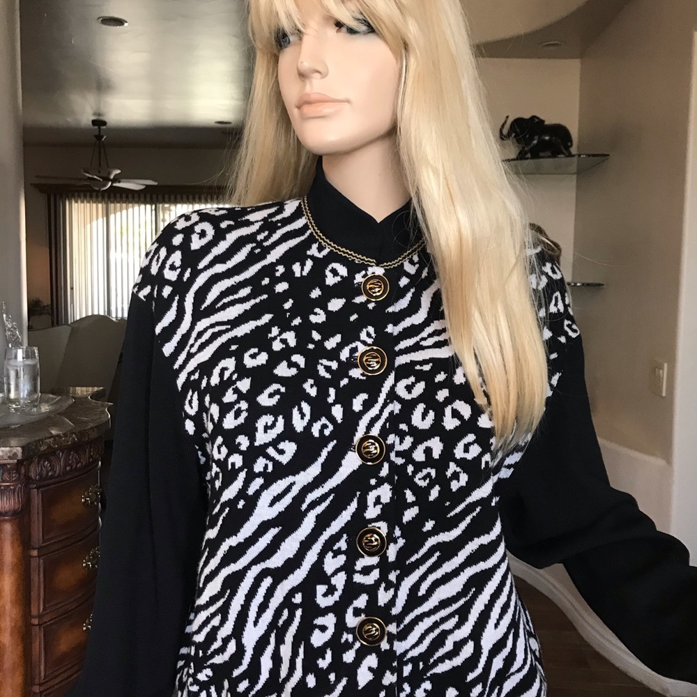 St. John Knit  Size Small Santana Knit Jacket